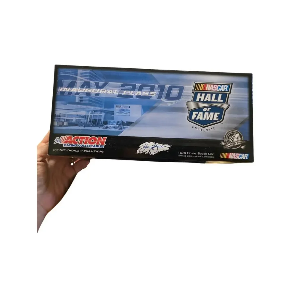 Junior Johnson NASCAR Hall of Fame 2010 Action Platinum 1:24 1 of 756